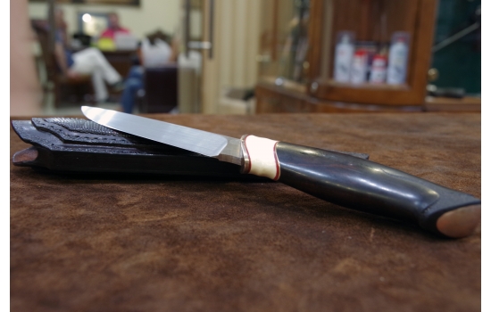 custom knife 3